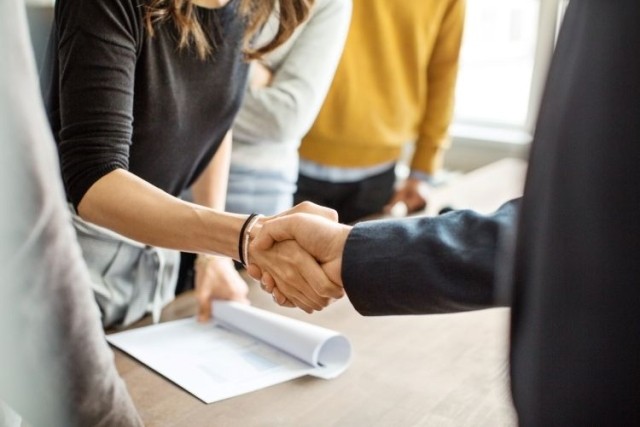 Business people shaking hands